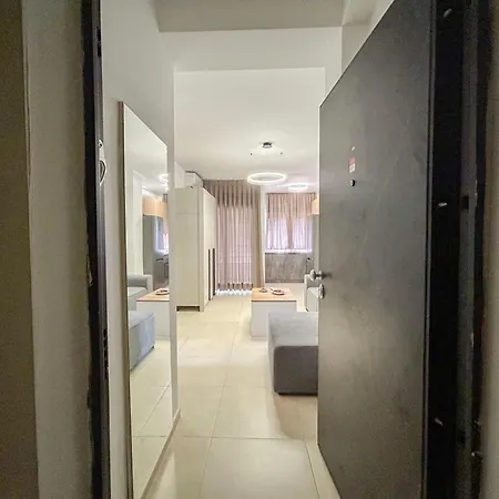 Apartment 1 Bedroom 1120