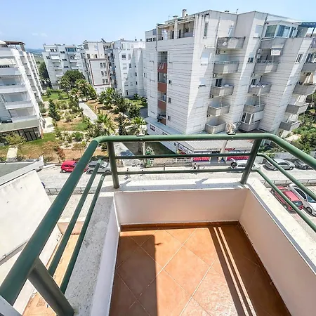 1 Bedroom 1120 Apartment